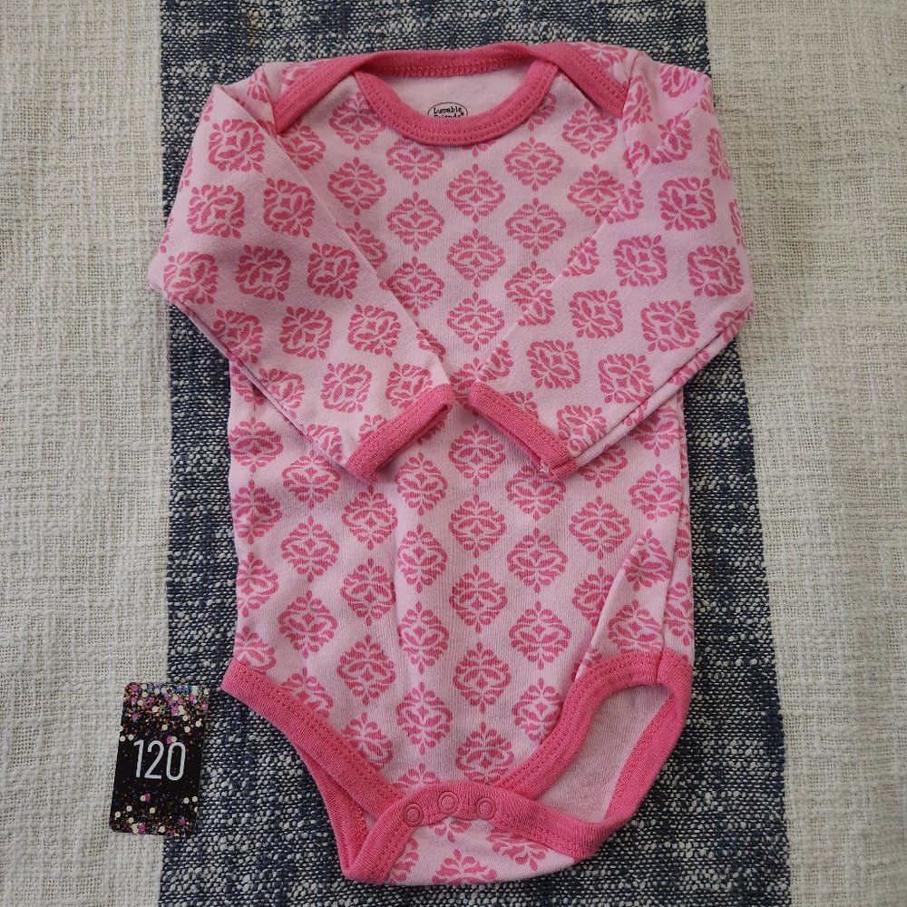 Luvable Friends Patterned Onesie (6 to 9 months)
